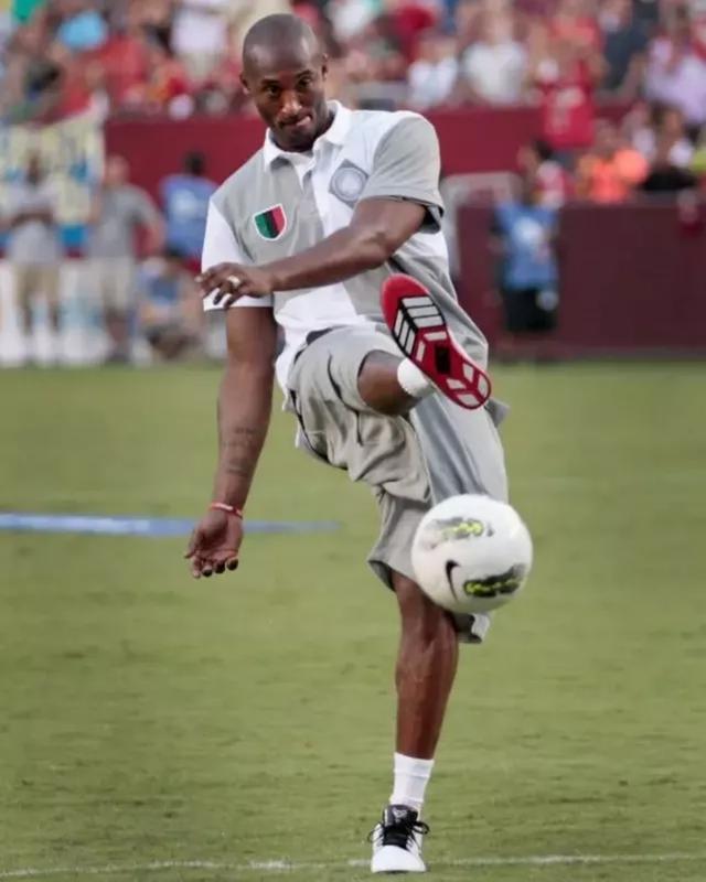 NBA交易市场最新动态：骑士完成引援,（NBA交易市场新动向：骑士敲定补强）