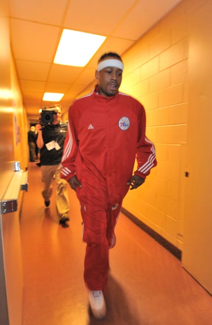 法比奥晒与古加搞怪合照：我们爱中国，很满意现在的生活状态（法比奥与古加搞怪合影曝光：称热爱中国，对当下生活十分满意）