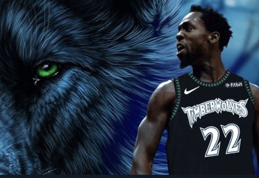 曼联客场对阵狼队，若取胜可追平切尔西，升至第六。狼队近期状态差，曼联实力占优，有望全取三分。（曼联客战狼队：胜则追平切尔西升至第六，狼队近况低迷，红魔有望全取三分）