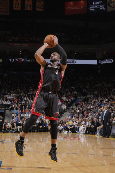 旧将BUFF，攻破皇马大门的埃尔切中场费瓦斯出自皇马青训（旧将反噬：皇马青训出身的费瓦斯为埃尔切攻破皇马球门）