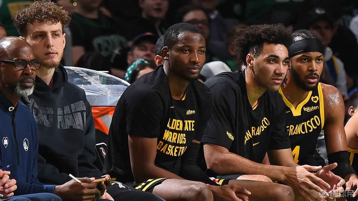 塞尔吉尼奥：莱奥必须面向球门；希望恩昆库能尽快融入（塞尔吉尼奥：莱奥应直面球门，盼恩昆库尽快融入）