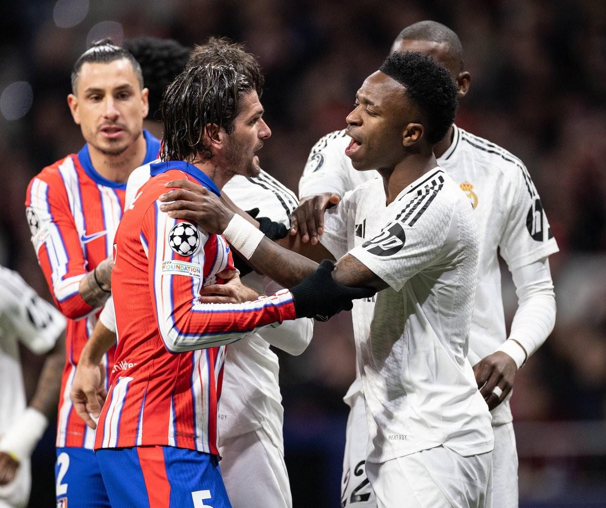 黄雅琼刘雨辰婚后亮相羽超赛场（黄雅琼、刘雨辰婚后首秀现身羽超赛场）