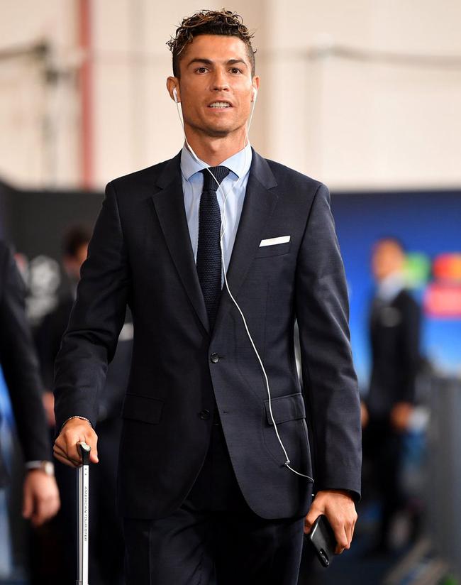 每体：巴萨考虑明年夏天去巴西进行季前训练和比赛（每体：巴萨或于明夏赴巴西进行季前备战与热身赛）